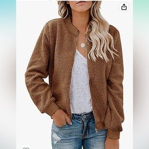 Rarely worn women’s Sherpa fleece bomber jacket